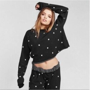 Wildfox Couture Star Print Monte Crop Crew Sweatshirt Black Raw Hem Large Casual